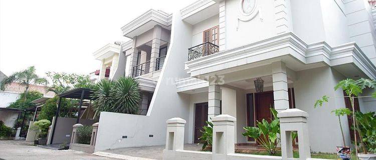 Rumah 2 Lantai Model American Classic,strategis Dalam Cluster Di Pertanian Raya,lebak Bulus,jakarta Selatan 1