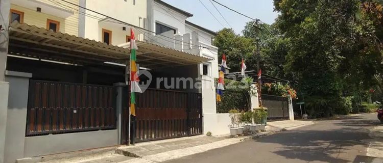 Rumah 2,5 Lantai,minimalis Dalam Komplek Di Bendungan Hilir,jakarta Pusat 1