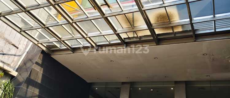 6-Storey Hotel With 88 Bedrooms, Strategic Location, Ready to Occupy, Flood-Free on South Bandengan Street, Pekojan, Tambora, South Jakarta 1