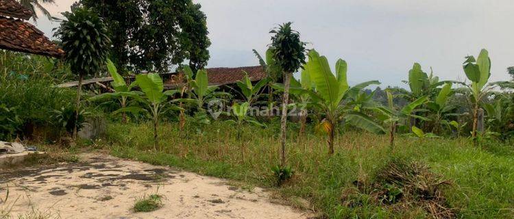 Tanah Kosong Dekat Jalan Raya Di Sukabumi Jawa Barat S6954 1