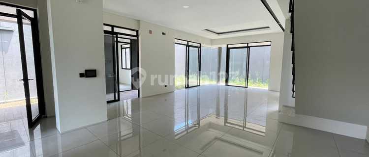 New House Comfortable Environment in Parahyangan New City 1