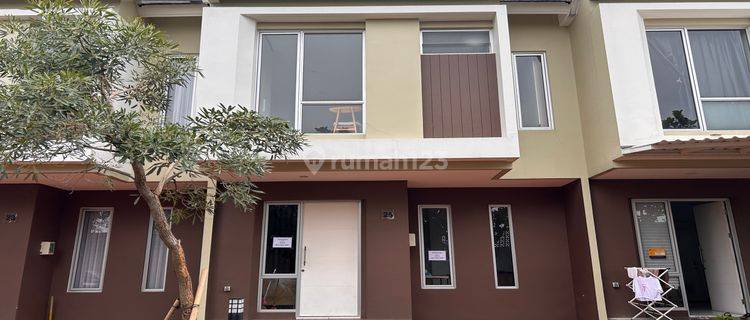 Disewakan Rumah 2 BR Malibu Gading Serpong Paramount Furnished 1