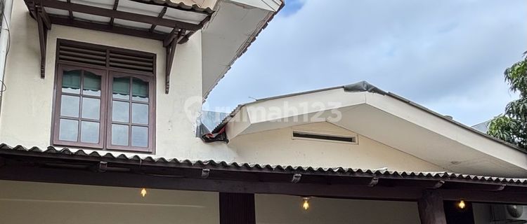 Di Sewakan Murah Rumah di Komplek Bcs - Kelapa Gading, Dekat dengan Perumahan Gading Kusuma. Baru di Cat Ulang. Sangat Bersih dan Terawat. 1