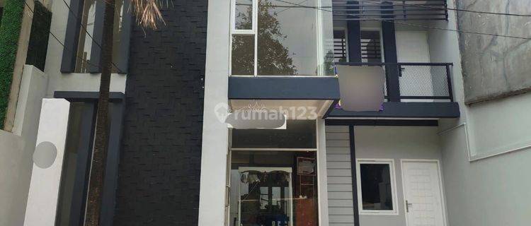 Dijual Rumah Siap Huni, ,pondok Kelapa, Duren Sawit, Jakarta Timur.
 1