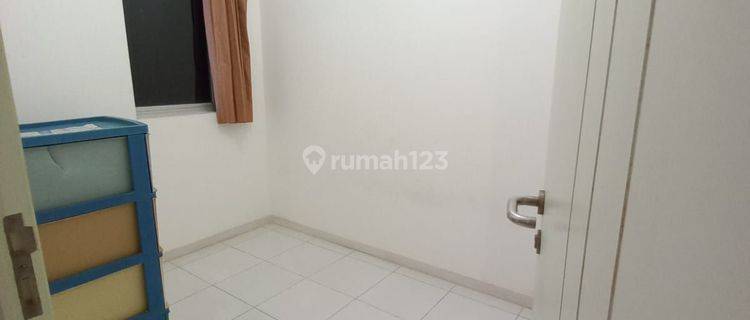 Apartemen di jual harga murah eastcost 2 br lantai rendah 2 br 1