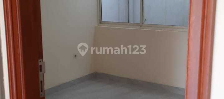 Dijual Rumah 2lt Amerika Green Lake City 1