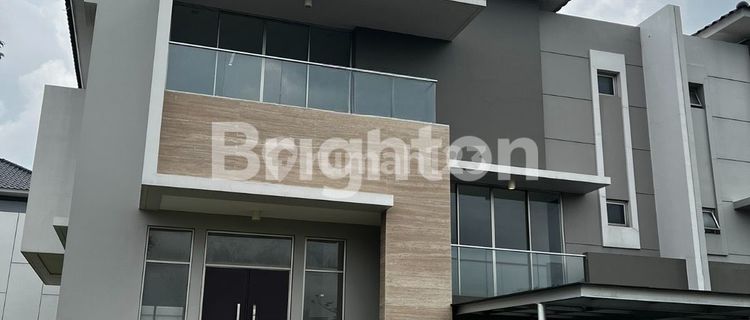 House PIK Golf Island Serenade HOOK 1