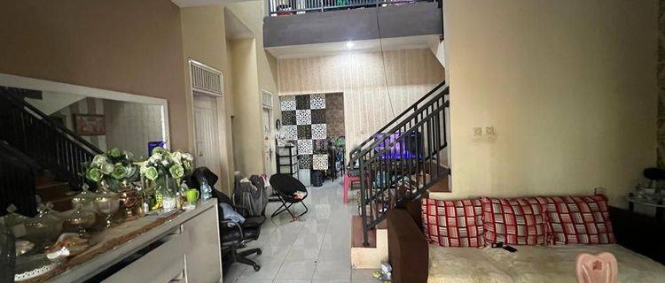 Dijual CEPAT Rumah CANTIK siap huni 1.5 LANTAI di Gading Griya Lestari, Jakarta Utara 1