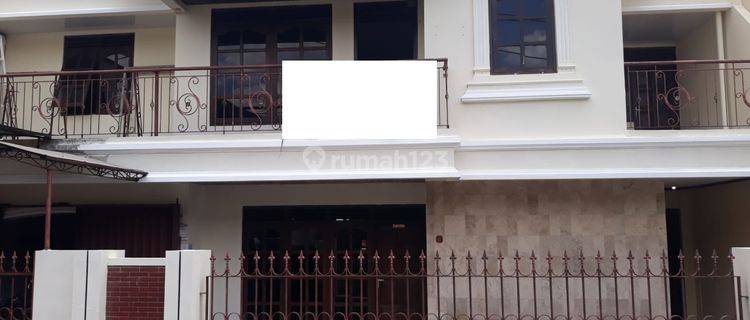 Disewakan Rumah Tinggal 2lt di Condongcatur Dekat Ugm Uny Amplaz andr 1