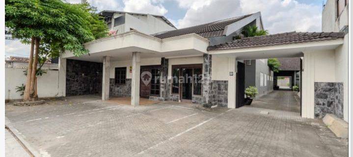 Disewakan Rumah Sangat Luas Tengah Kota Dkt Tugu Jogja, Malioboro. Age 1