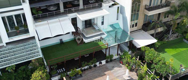 Rumah Mewah Desain Modern Luxury Private Dermaga 1