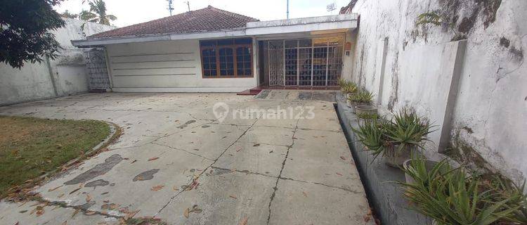 Rumah Lama Bagus Siap Huni Mainroad Jalan Laswi Bandung 1