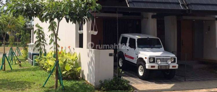 Rumah Hoek di Fleekhauz Rumah Minimalis Modern Full Furnish 1