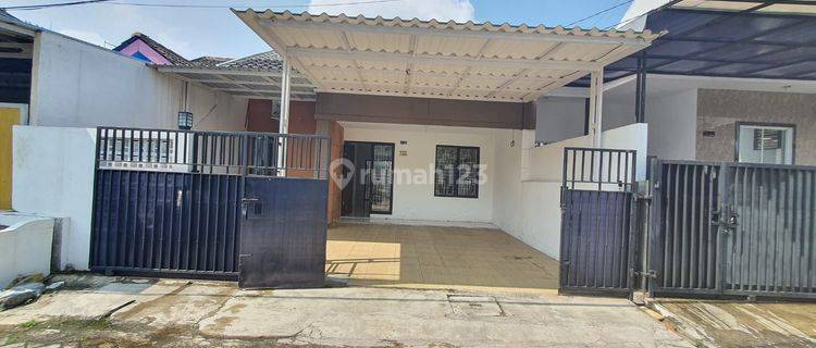 Rumah di Medang lestari SHM Bagus 1