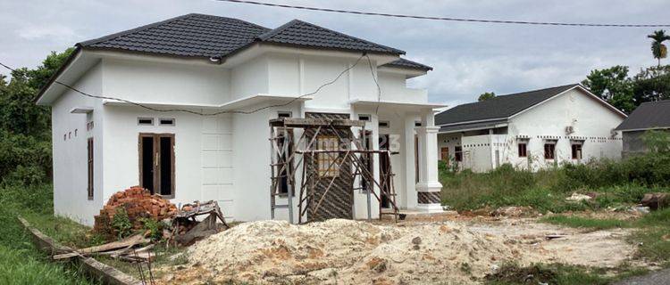 Rumah Baru Dijual di Jalan Gunung Merapi Dekat Alam Mayang 1