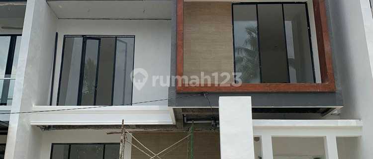 Hunian 2 Lantai Super Aesthetic Dijual Jl. Rambutan Pekanbaru 1