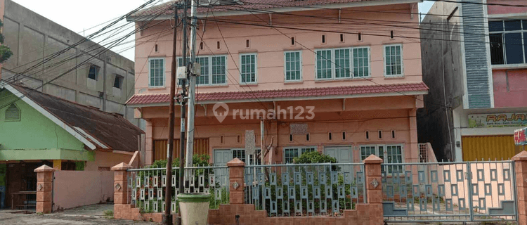 Ruko Gandeng Dijual di Jl. Jend Sudirman Pusat Kota Pekanbaru 1