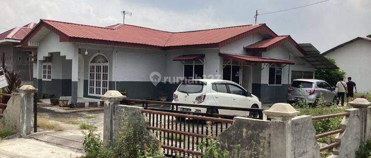 Rumah Dan Tanah Luas Dijual di Jl. Putih Pungguk Rumbai 1