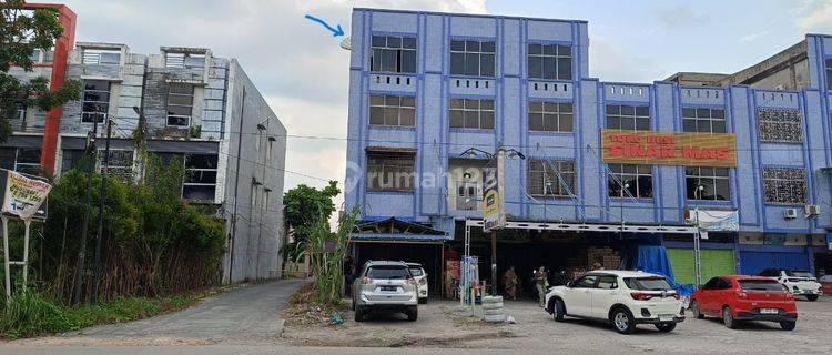 Ruko 4 Lantai Full Keramik Dijual di Jl.harapan Raya Dekat Alam Mayang Pekanbaru 1