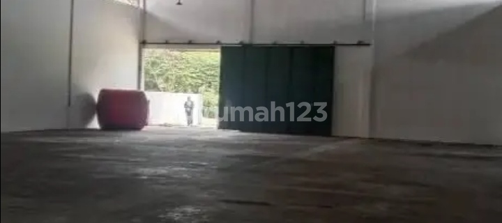 Red Zone Industrial Warehouse Location Semarang Area 800M2 1