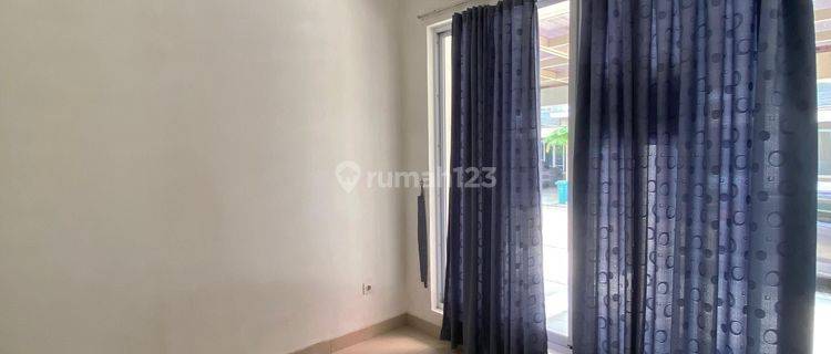 Rumah 2 Lantai Green Puri Jakarta Barat  1