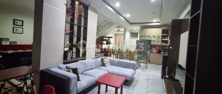 Rumah Intercon Kebon Jeruk Furnished Jakarta Barat 1
