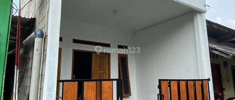 Rumah 2 lantai di jl. Haji Sitem Graha Raya Pondok Serut/SHM Nego 1