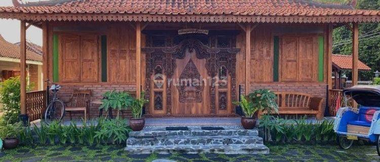 Jual Rumah / Villa Joglo di Pakem Jalan Kaliurang 1