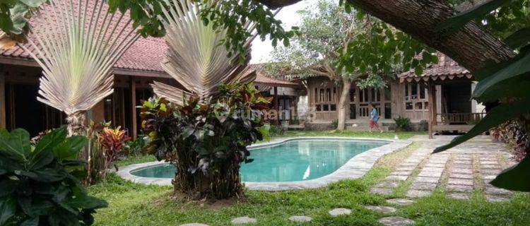 Jual Villa / Rumah di Sleman Yogyakarta 1