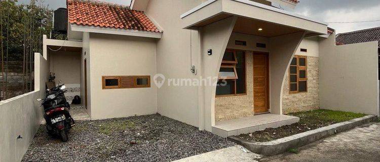 Jual Rumah Baru Di Potorono Banguntapan 1