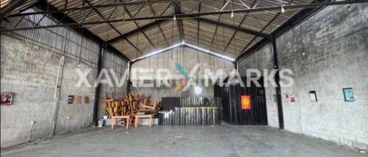 For Sale Warehouse / Former Cafe Kedungmundu Semarang 1