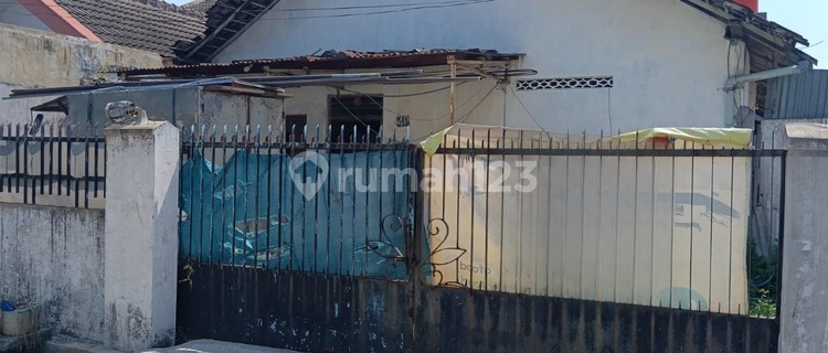 Dijual Rumah lokasi dekat dengan akses Tol Gayamsari Semarang 1
