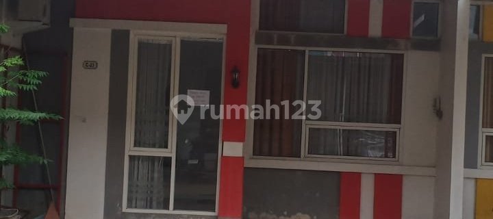 Rumah, SHM, di Manyaran,2 Lantai 1