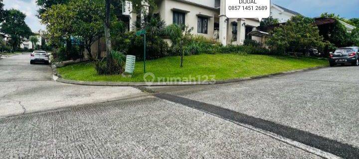 DIJUAL Rumah SHM 3 Lantai di Sentul City View Pegunungan 1