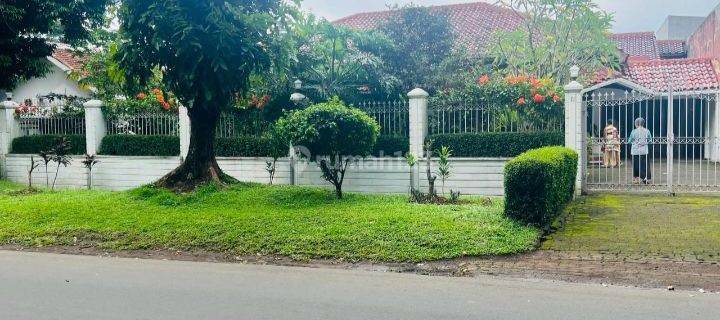 DIJUAL Rumah  Cantik Asri Luasan 700an Di di Bogor Tengah Dekat Toll 1