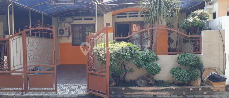 For Sale 1.5-Story Ready-to-Live House in Jemursari 1