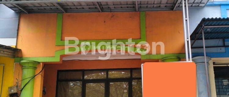 STRATEGIC SHOPHOUSE IN THE REGENCY AREA 1