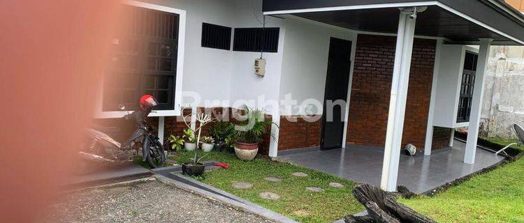 RUMAH MEWAH FULL FURNITURE DI KAN 1