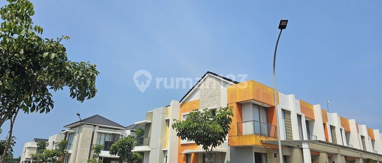 Jual rumah huk  pantai indah kapuk2  1