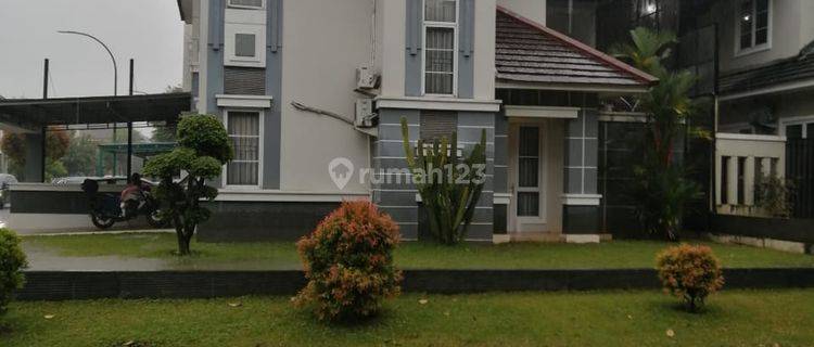 Rumah Hook 2 Lantai Rapih Di Kota Wisata Cibubur 1