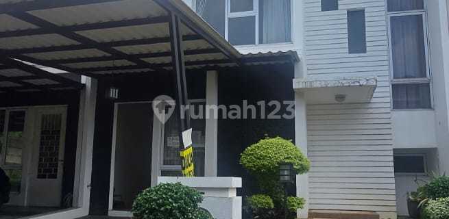 Rumah 2 Lantai Rapih Siap Huni Di Kota Wisata Cibubur 1