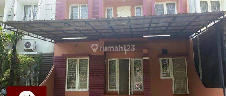 Rumah 2 Lantai Siap Huni Di Raffles Hill Cibubur 1