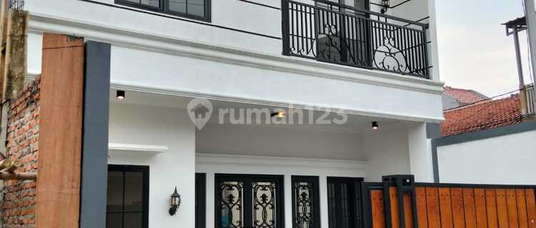 Rumah 2,5 Lantai Bagus Siap Huni Di Cipayung Jakarta Timur 1
