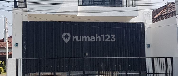 Two-story shop house. Tulungagung City. Ready to occupy. Renovated. 1