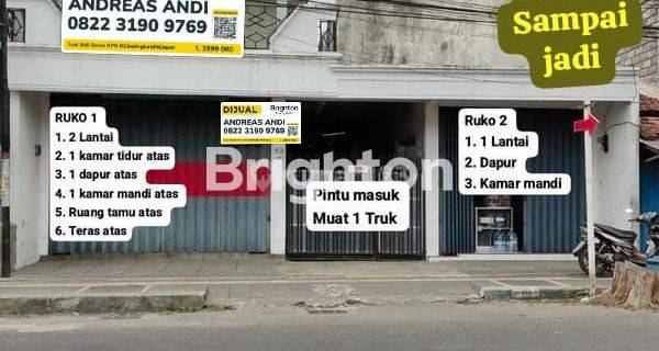 JUAL RUKO DEKAT PASAR DI TULUNGAGUNG KOTA. BUAT BAGI WARIS. LOKASI STRATEGIS. 1