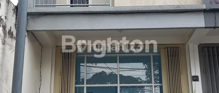 RENTAL SHOPHOUSE ON PANGLIMA SUDIRMAN TULUNGAGUNG. NEAR MCD, EMADO'S 1