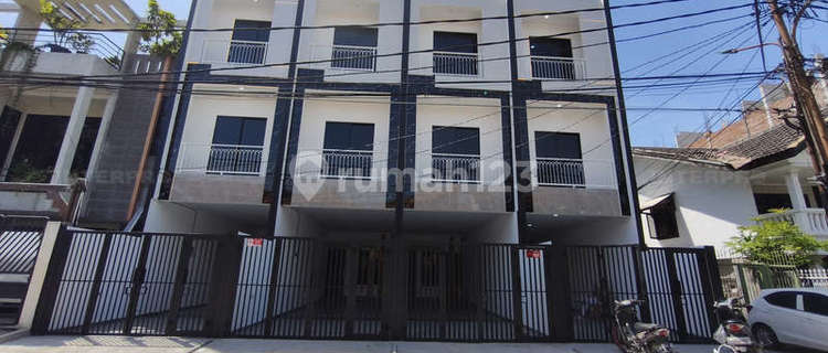 Rumah Brand New 3 Lantai Dijual Tanjung Duren Hadap Utara 67m2 1