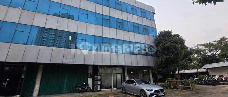 4-Story Linked Shophouse Hook For Rent Kedoya Elok Plaza - Land Area 149m2 1