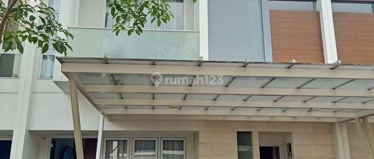 Rumah 2 Lantai Luas 8x15 120m2 Type 3kt di The Riviera At Puri, Metland Cyber City Tangerang 1