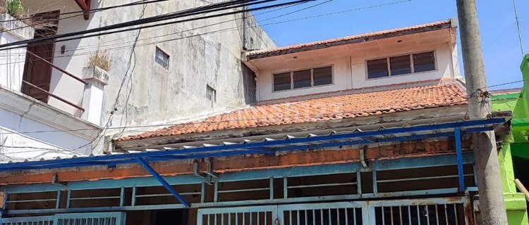 Nego Keras Rumah Nol Jalan Raya Kh Hasan Genggong Probolinggo 1
